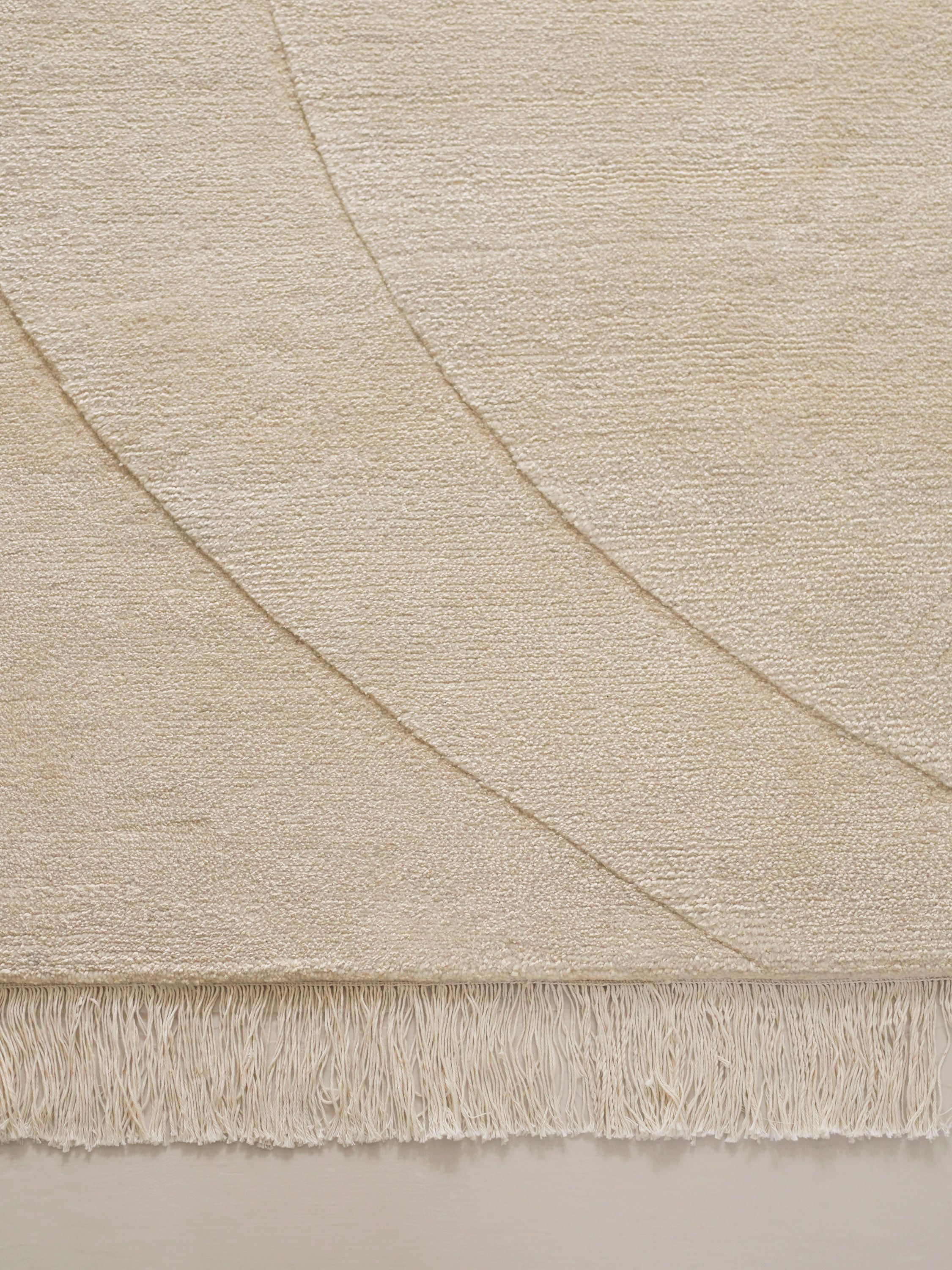 Ellipse Collection, Armadillo | International Design Awards Winners