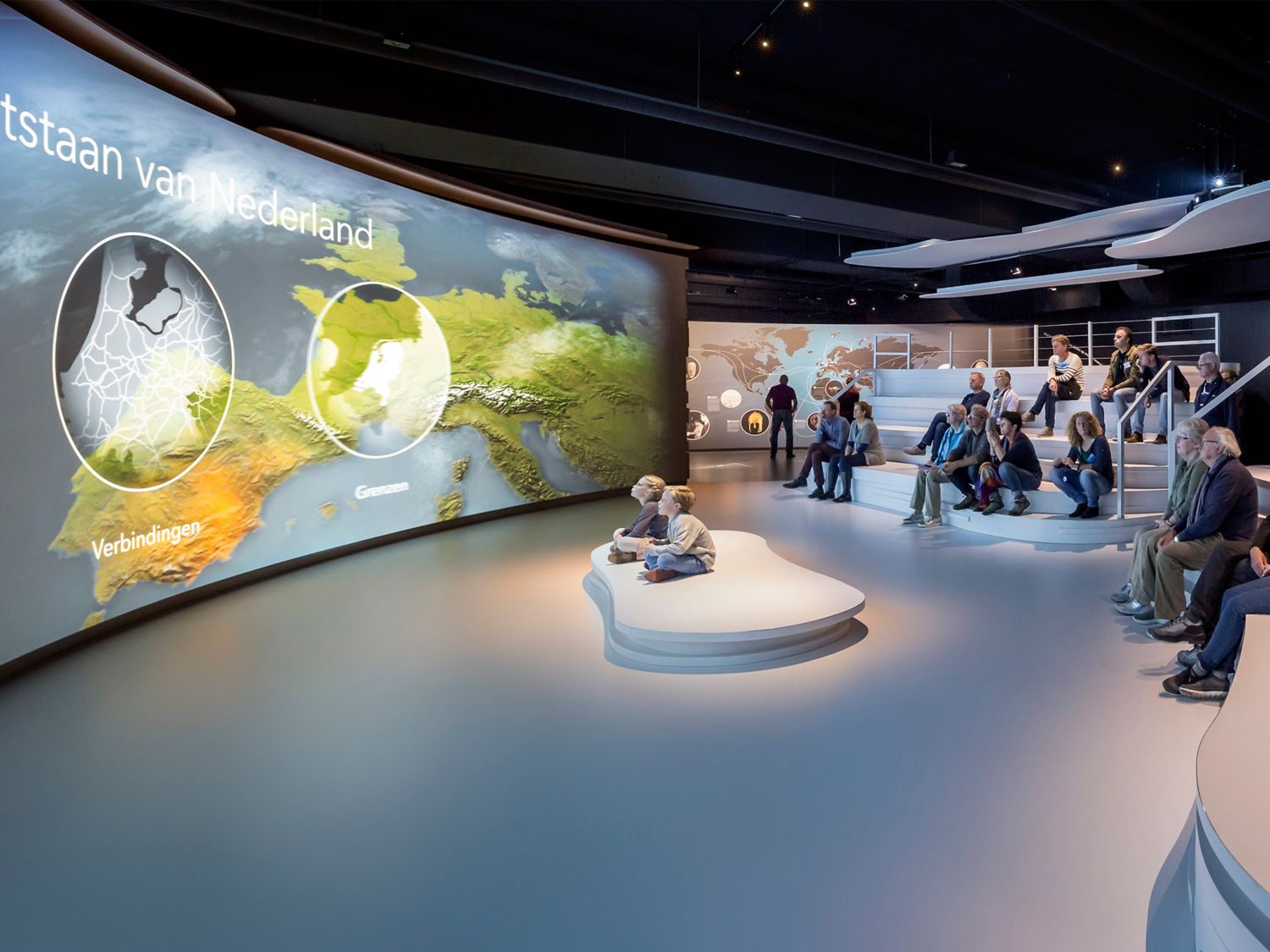 The Canon of Dutch History, Kossmann.Dejong | International Design Awards Winners