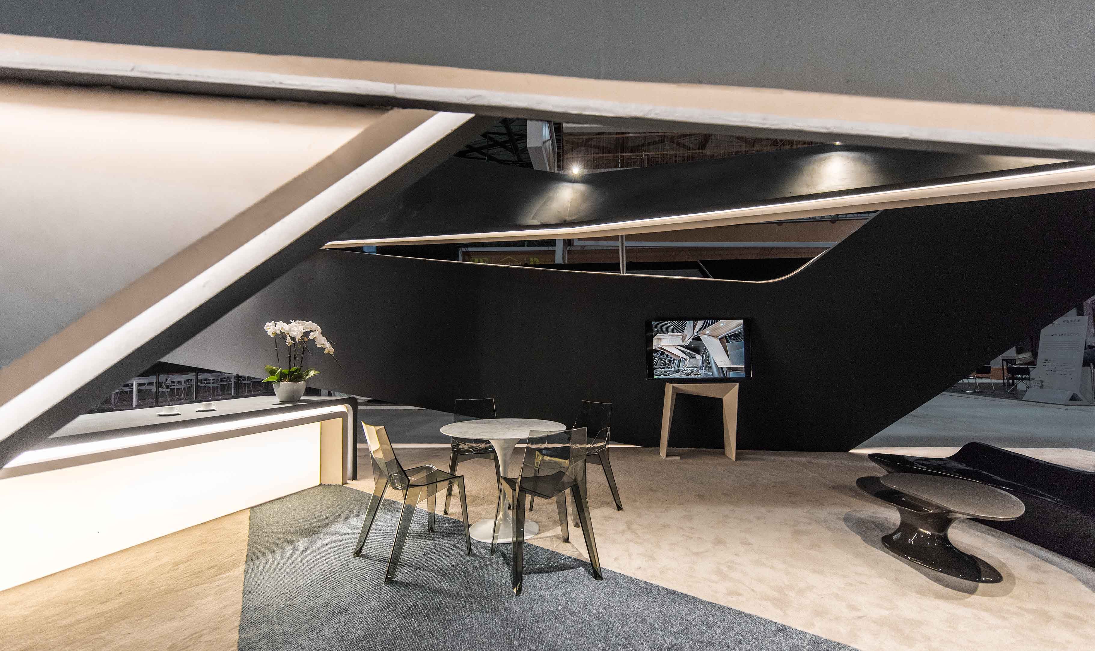 TWISTING, KLID ( Kris Lin International Design) | International Design Awards Winners