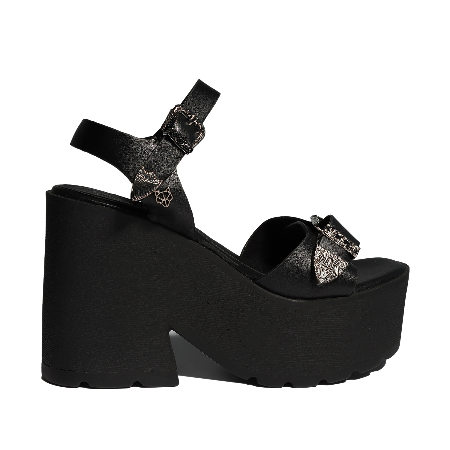 Cyber Days 2022 plataformas negras mujer | Ripley.cl