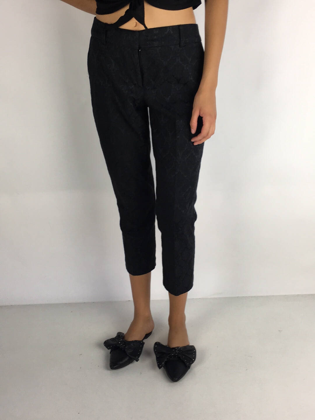 Ripley - PANTALÓN ANN TAYLOR 4 NEGRO FLORES