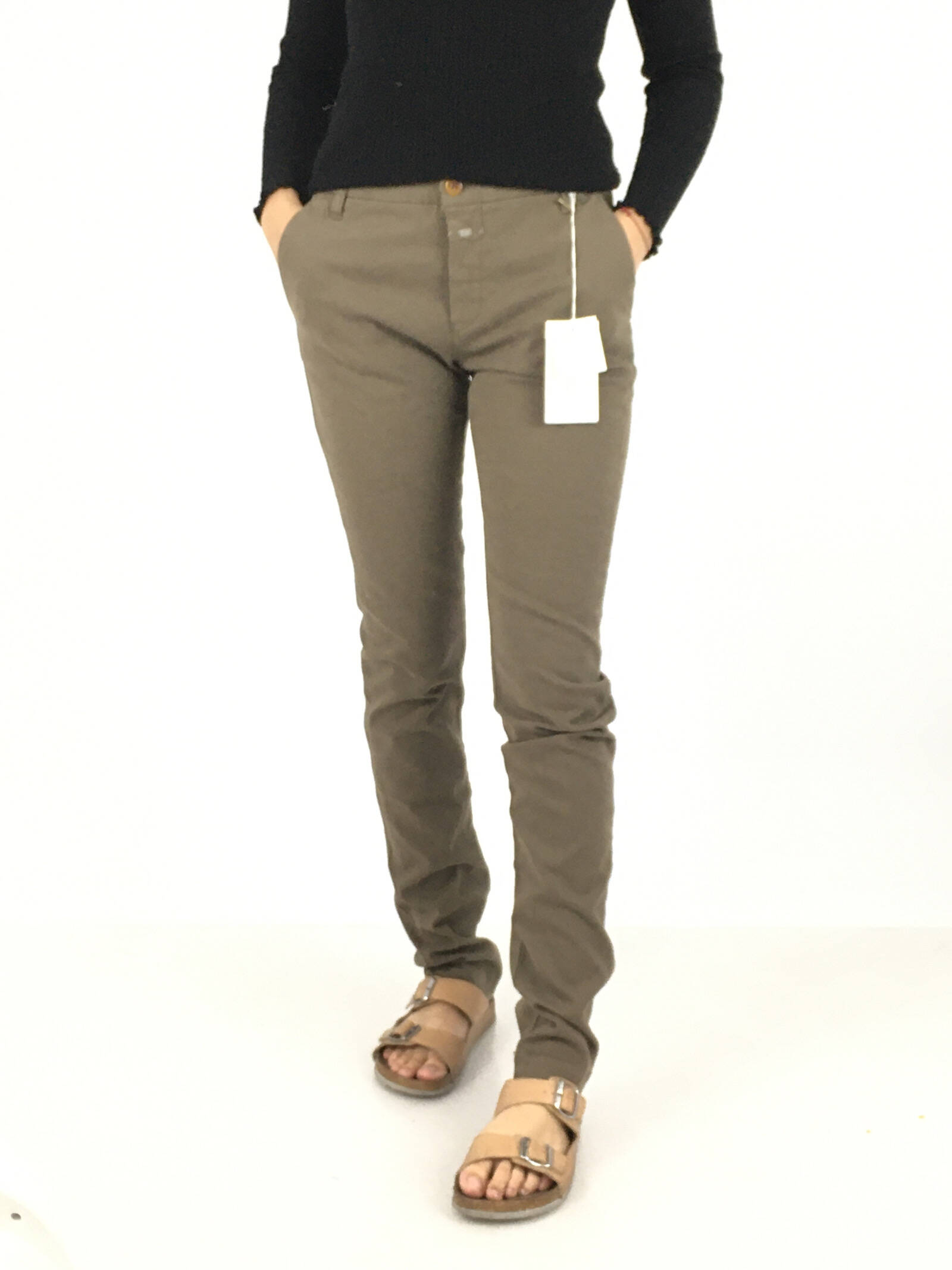 Bolsillos laterales de Con pinzas para Mujer en color café | FASHIOLA.mx