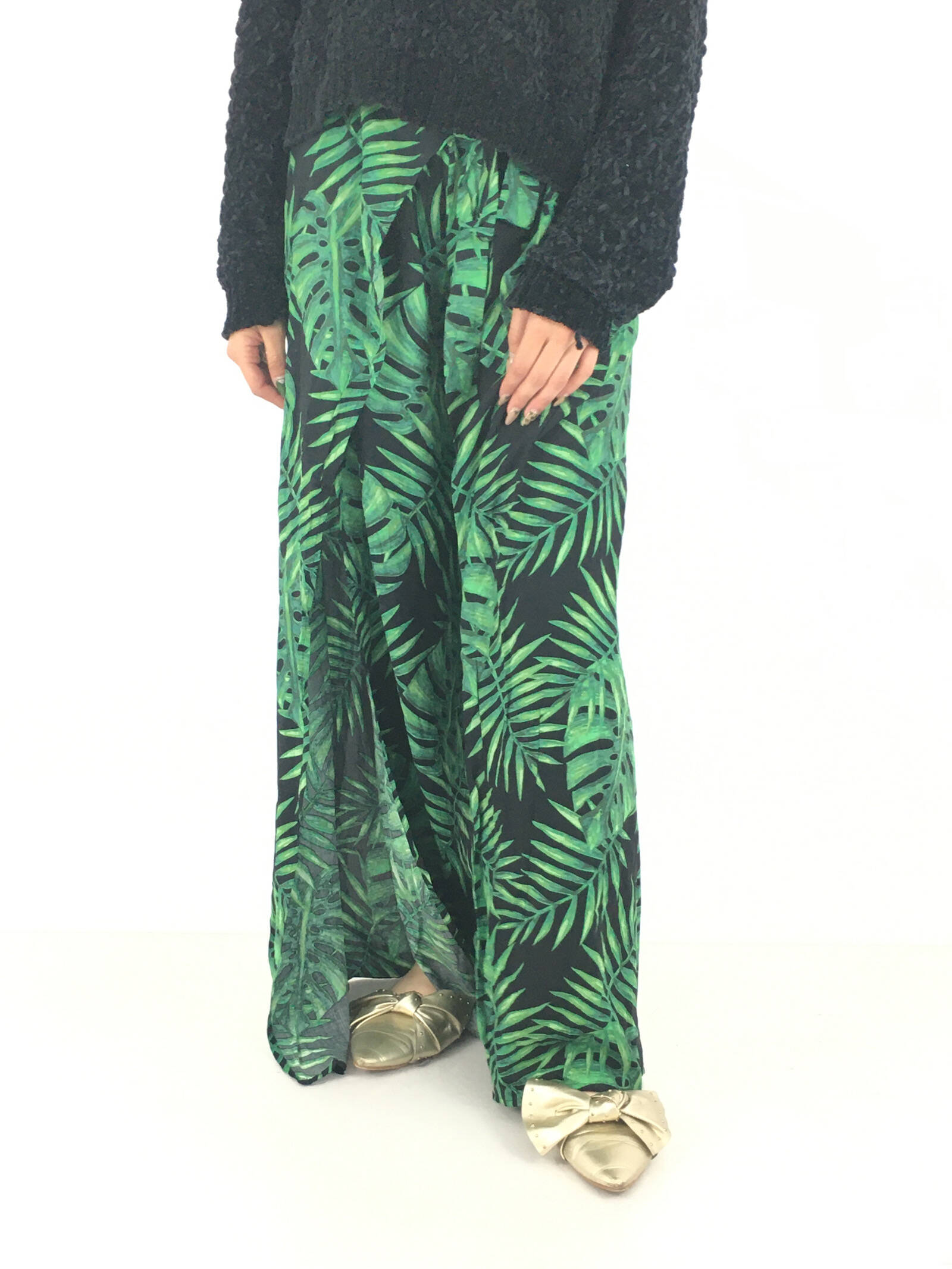 Terno y pantalón mossimo talla 52 color negro en Peru | Clasf  moda-y-accesorios