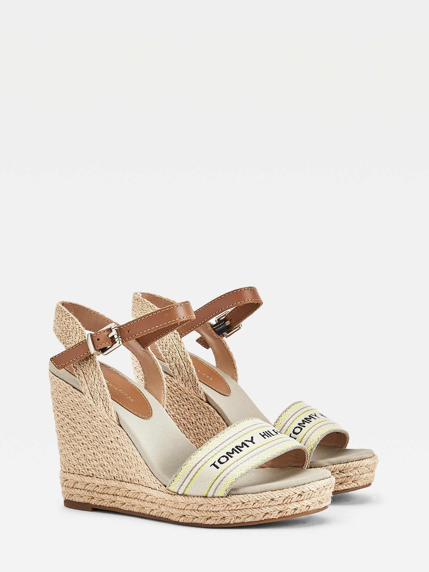 Ripley - SANDALIAS PLATAFORMA TH ARTISANAL