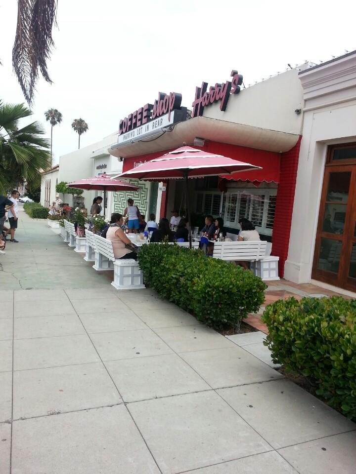 Harry's Coffee Shop restaurant