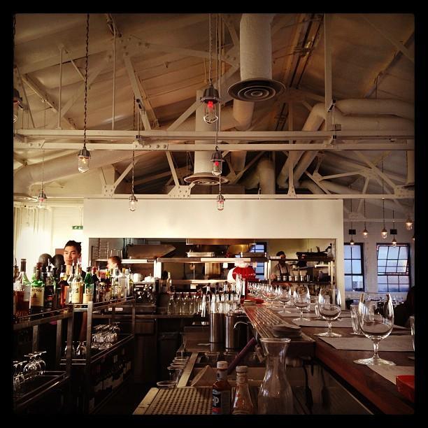 Bistrotheque restaurant