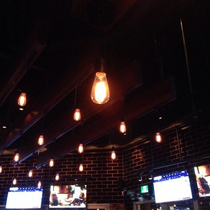 Browns Socialhouse Semiahmoo restaurant