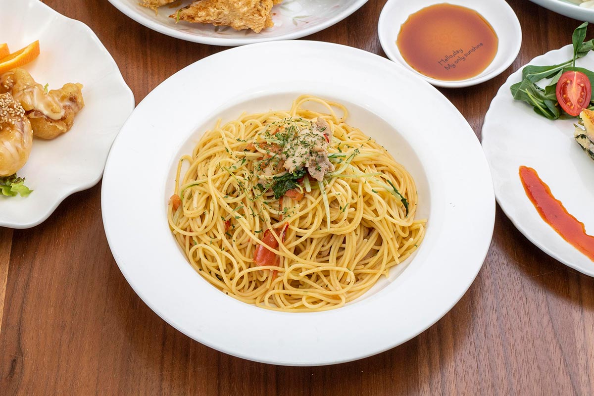 個室お野菜と地鶏とdining みにとまと 神戸三宮店 三ノ宮 和食 居酒屋 Goo地図