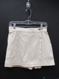 VGC Good Luck Gem Women's Off White Skirt Size M