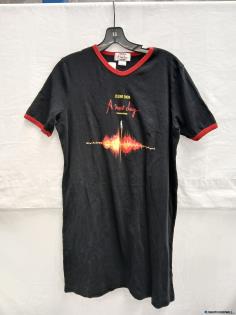 Celine Dion 'A New Day' Small Black T-Shirt with Red Trim