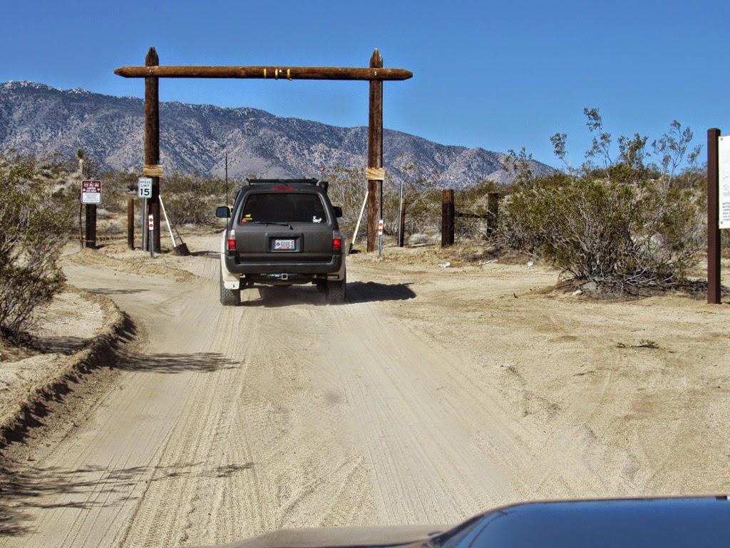 2N02 Burns Canyon California Offroad Trail