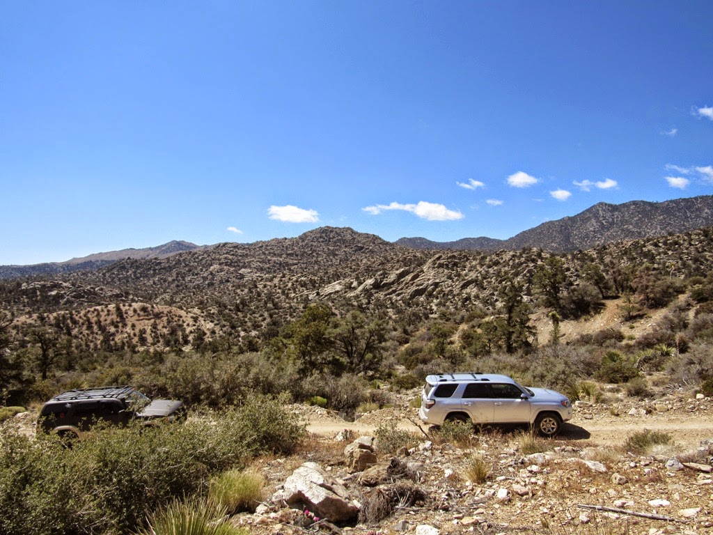 2N02 Burns Canyon California Offroad Trail