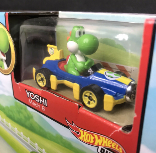HOT WHEELS Mario Kart yoshi Mach 8