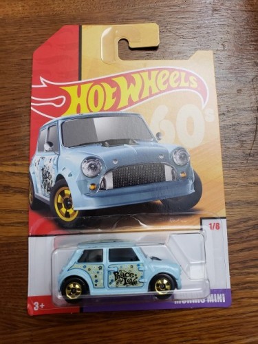 hot wheels morris mini
