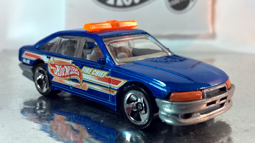 hot wheels police cruiser