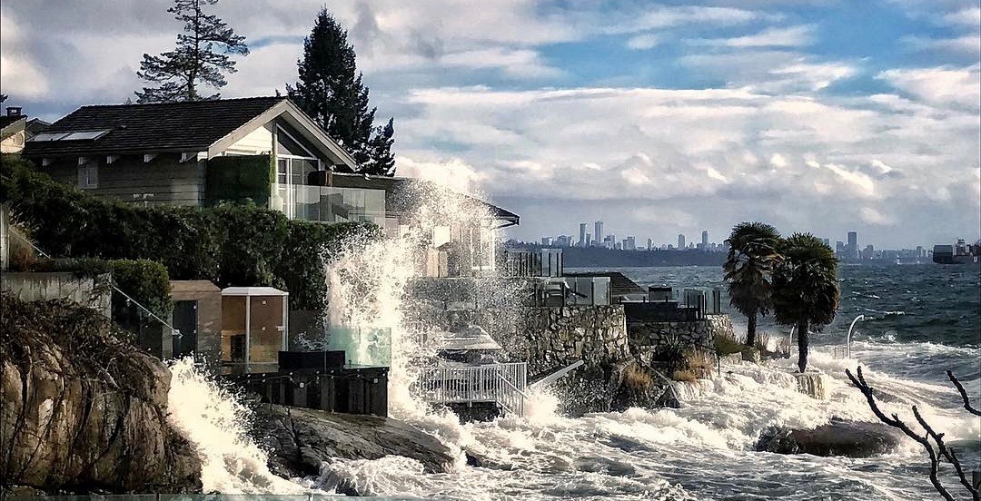 Vancouver recovering after powerful windstorm pummels Southern BC