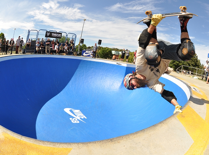 RE: NIKE SB Belco Bowl Jam 2010