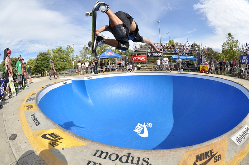 RE: NIKE SB Belco Bowl Jam 2010