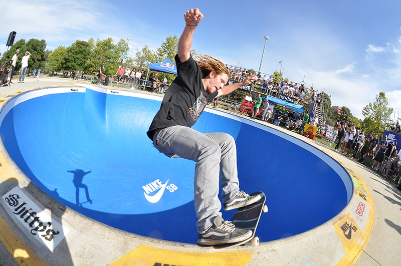 RE: NIKE SB Belco Bowl Jam 2010
