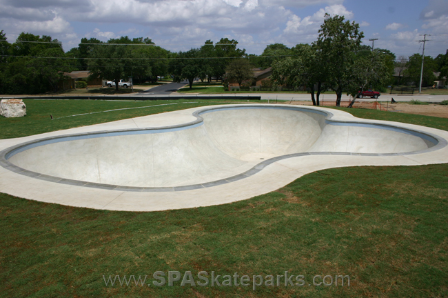 Shit I would like to skate.