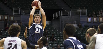 Kent State Golden Flashes at Akron Zips Mens Basketball