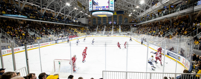 Minnesota Golden Gophers at Michigan Wolverines Mens Hockey