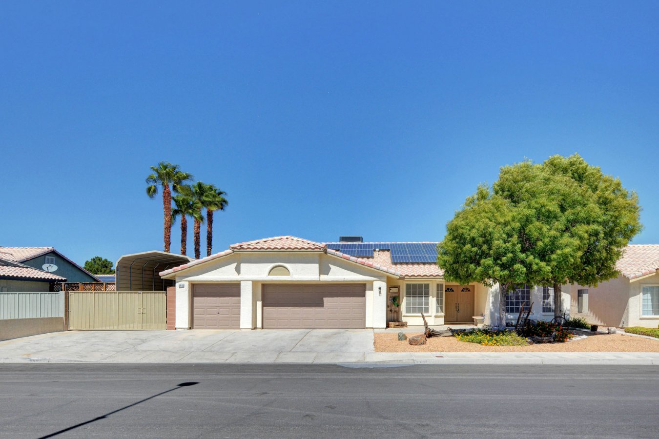 Wow, unbelievable! Room for an rv & a boat & more of your toys. This single story has 3 bedrooms , 2 baths, formal living and dining room, fireplace in family room , kitchen with nook, master suite with separate tub and shower , covered patio, fully landscaped, storage shed in rv area stays , solar panels are leased, ac about 4 years old. All offers to be presented on 9/18 at 6pm, owner out of town. Hurry wont last!