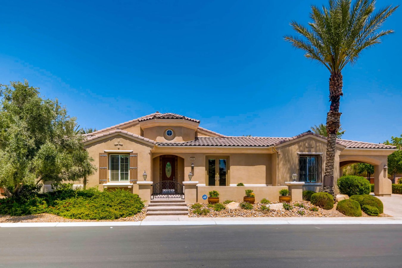 18263 THIS IS A LUXURIOUS TOLL BROTHERS FORMER MODEL HOME WITH WELL OVER A $1,000,000 INVESTED! LOCATED IN AN ALL SINGLE STORY GATED COMMUNITY ON A 16,263 SQ. FT LOT CLOSE TO SHOPPING & FREEWAY! ABSOLUTELY GORGEOUS PROPERTY ON A HUGE LOT! MUST SEE!