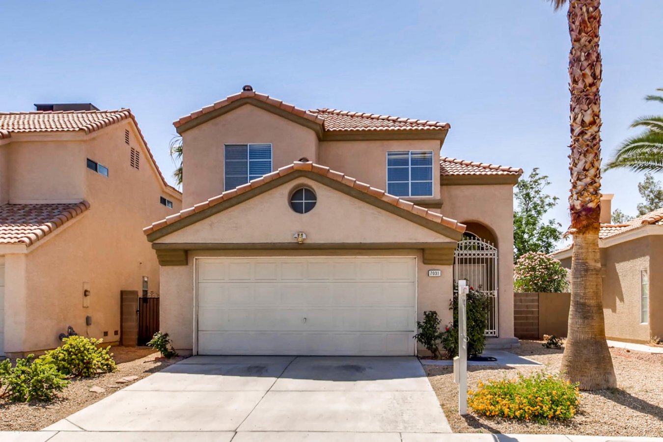 19638 GREAT BUY, 2 STORY HOME WITH OPEN FLOOR PLAN, GREAT LOCATION CLOSE TO FREEWAY ACCESS, AND SHOPPING, NO HOA. HIGH VAULTED CEILINGS, GREAT OPEN COUNTRY KITCHEN, FIREPLACE, CEILING FANS, FRESHLY PAINTED, NEUTRAL COLORS. PALM TREE, ROSE BUSHES, SECURITY WROUGHT IRON DOOR & WINDOWS. SHOW ANYTIME.