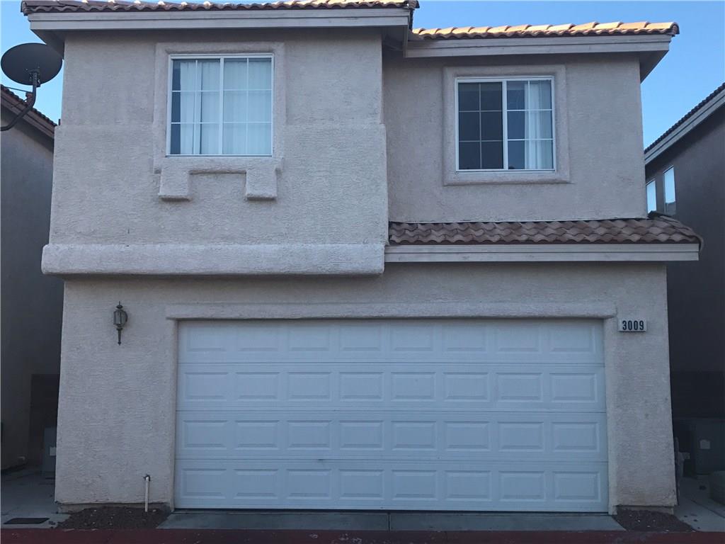Really Nice Two Story, gated,with comm.pool , Dinning Area, Large Kitchen, 1/2 Bath Downstairs. +LOFT Upstairs, Washer/Dryer Sep.MSTR W/Walkin Closet, 3 Spacious Bedrooms,PATIO,2 Car Garage.