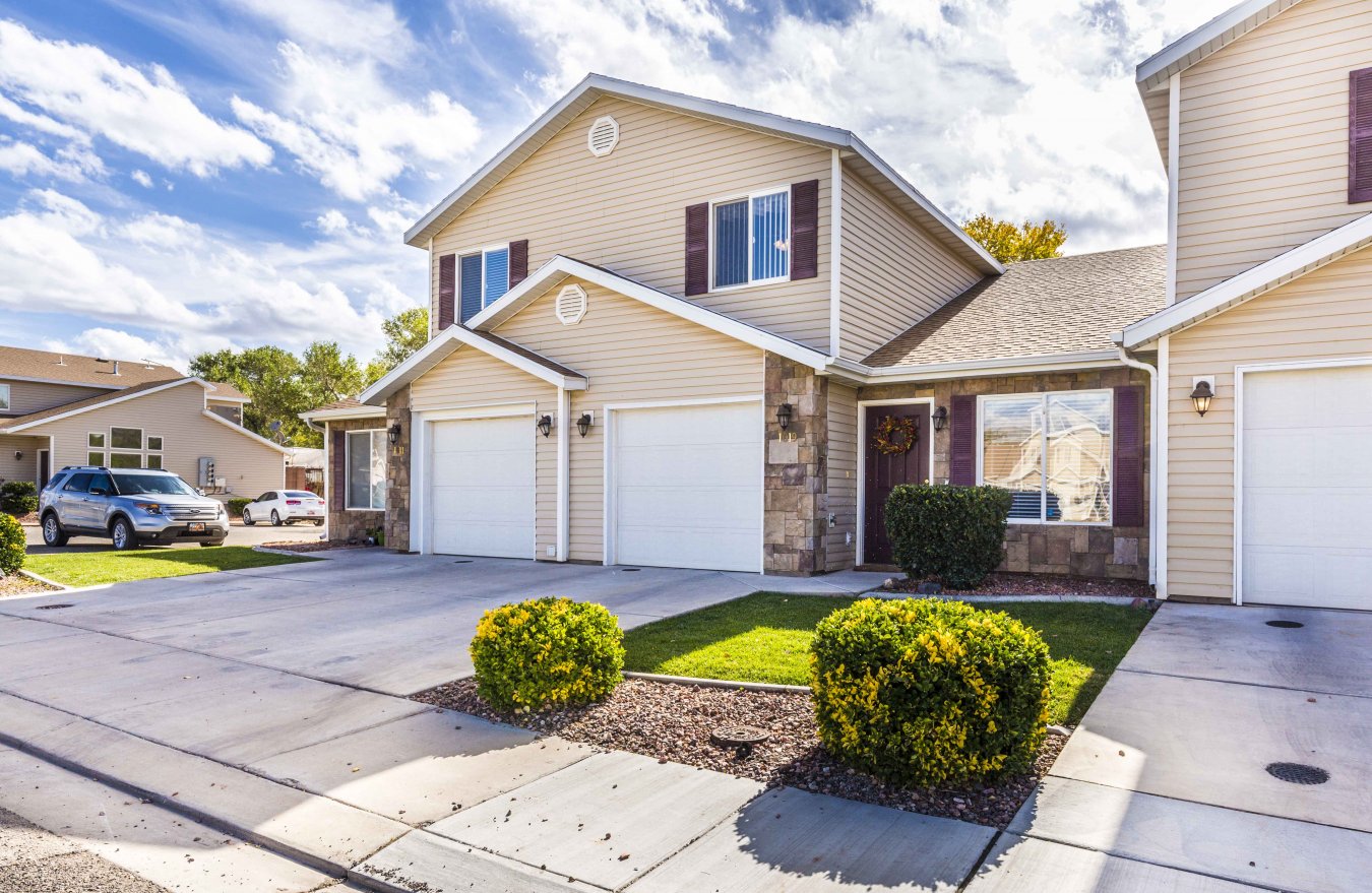 22655 The home is in perfect condition, because its has been used as a second home. Great investment; similar homes rent for $875-$1000 per month.