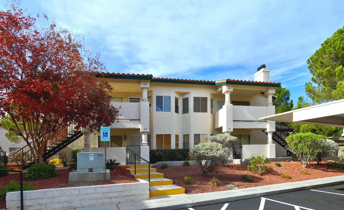 22942 RECENTLY RE-MODELED 2 BEDROOM 2 BATH CONDO ON THE OUTSKIRTS OF SUMMERLIN. GRANITE COUNTERTOPS, SLEEK BLACK APPLIANCES, TEXTURED CEILINGS AND NEW FLOORING ABOUND. EXTRA CABINETS ADDED IN KITCHEN & BATHS.VIBRANT SOUTHWEST COLORS. TILE AND WOOD-LAMINATE FLOORS. ADDITIONAL EXTERIOR STORAGE. CONVENIENTLY LOCATED NEAR SHOPPING, HIGHWAY ACCESS AND THE 110 ACRE KELLOGG ZAHER SPORTS COMPLEX. GREAT FIND FOR THE FUTURE HOMEOWNER OR INVESTOR.
