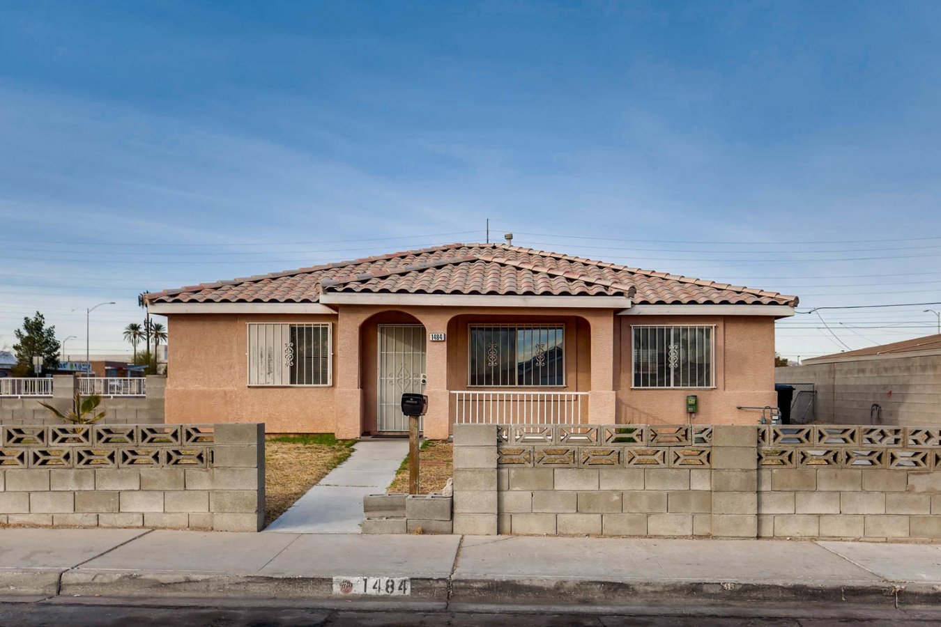 Newer single story home in established neighborhood. Home is near shopping and transportation. Home has new paint and new laminated flooring. The large backyard is waiting buyer personal touches.
