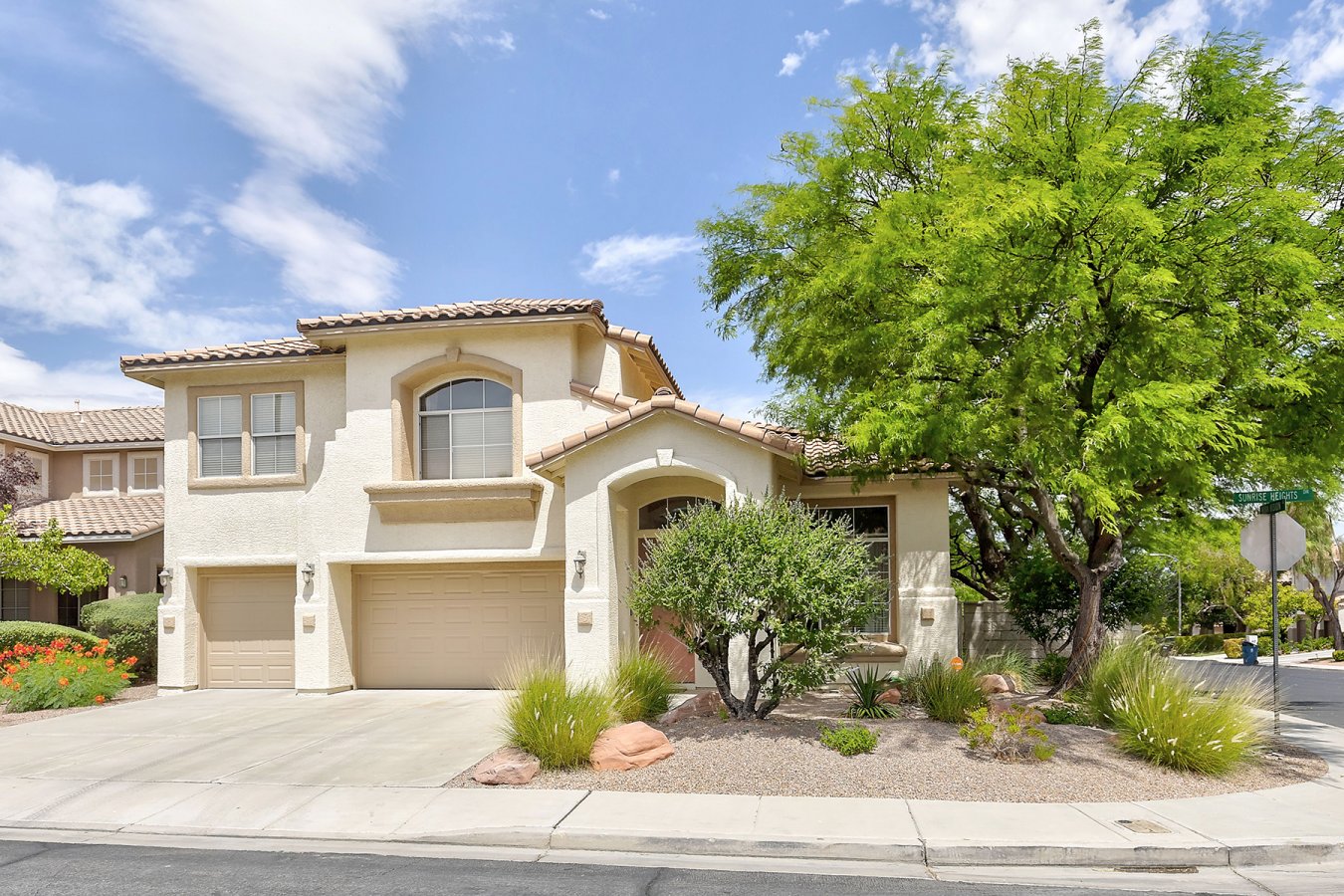 26812 Exquisite corner property in the heart of the seven hills community. Enjoy the parks and walking paths as you drive through the tree-lined streets. Open and spacious floor plan. Professionally landscaped. Remodeled kitchen with upgraded kitchen aid appliances, travertine flooring and granite counter tops. Master and one bedroom with custom closets. Park-like setting back yard. Most furniture is available for sale through separate agreement.