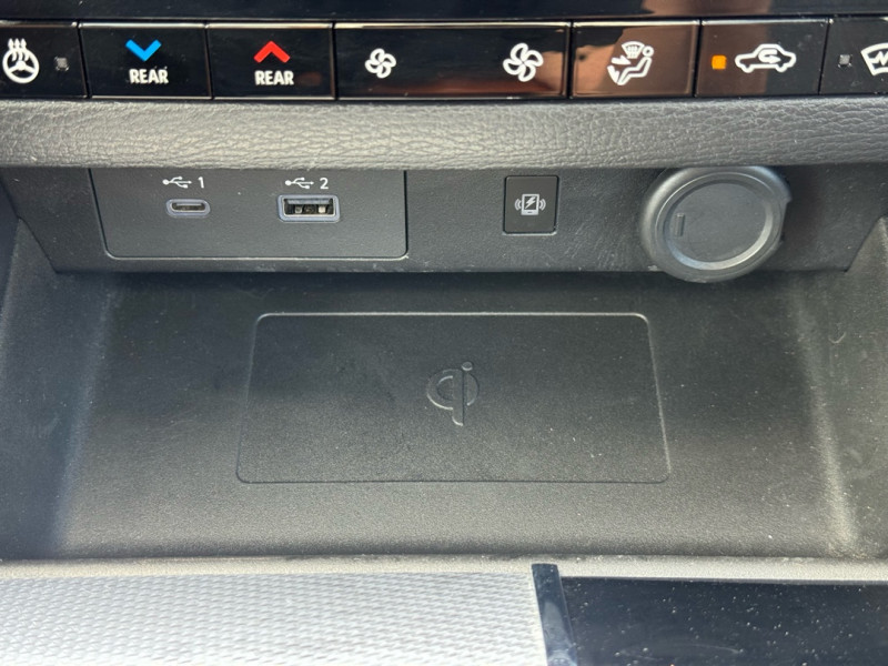 Mitsubishi Outlander PHEV 2023 - Image 21