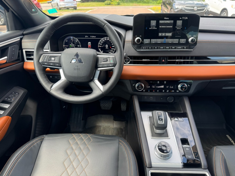 Mitsubishi Outlander PHEV 2023 - Image 13
