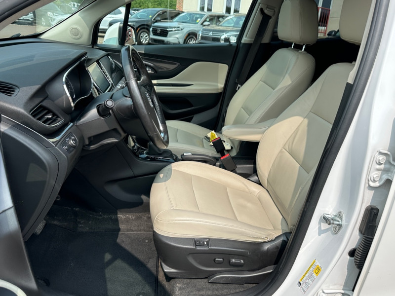 Buick Encore 2017 - Image 12