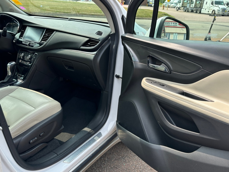 Buick Encore 2017 - Image 11
