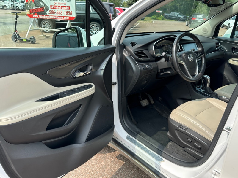 Buick Encore 2017 - Image 10