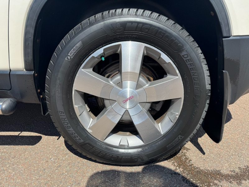 GMC Acadia 2012 - Image 9