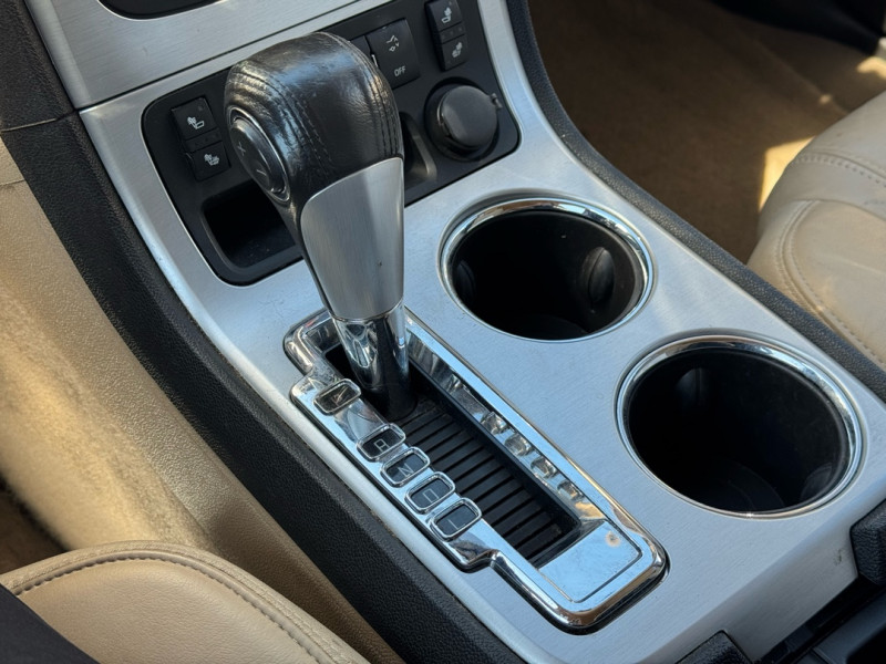 GMC Acadia 2012 - Image 21