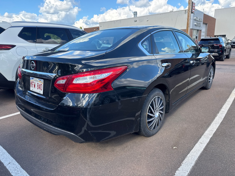 Nissan Altima 2016 - Image 3