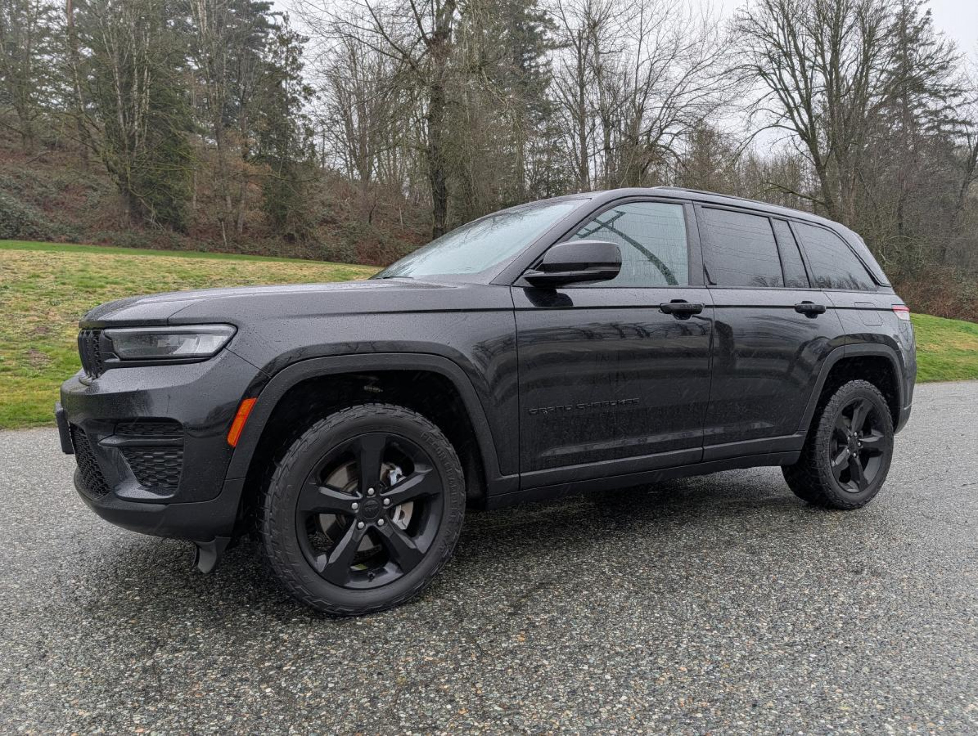 2023 Jeep Grand Cherokee Altitude 4WD
