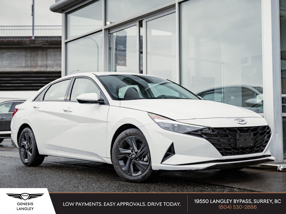 2023 Hyundai Elantra Preferred FWD