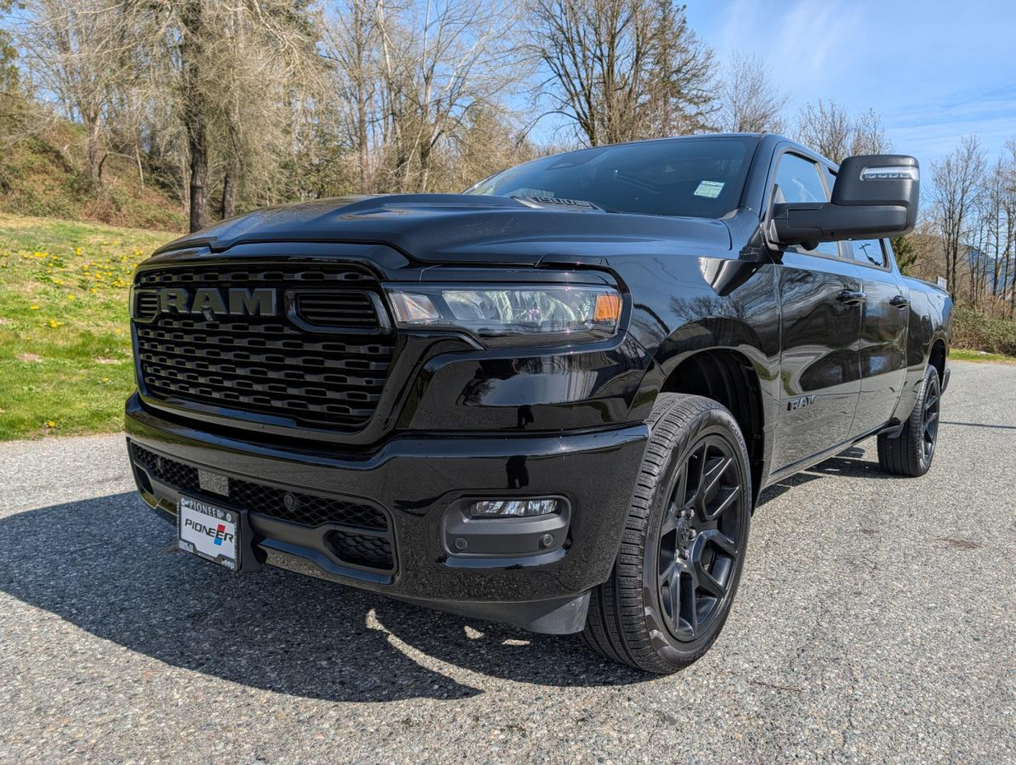 RAM 1500 Sport Quad Cab 4WD 2025