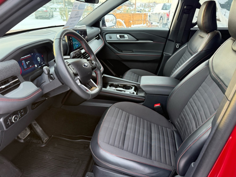 2025 Ford Explorer ST-Line AWD