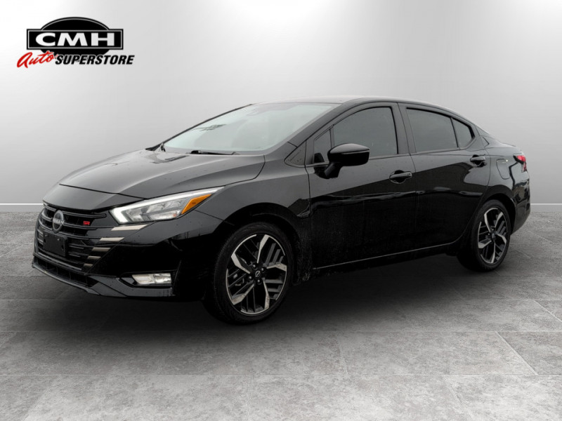 2024 Nissan Versa SR FWD