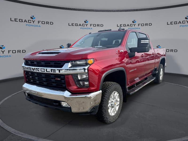2022 Chevrolet Silverado 3500HD LT Crew Cab 4WD