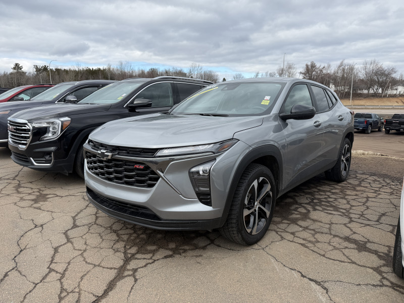 2025 Chevrolet Trax RS with 1RS FWD