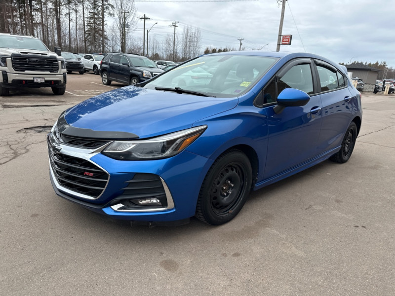 2019 Chevrolet Cruze LT Hatchback FWD